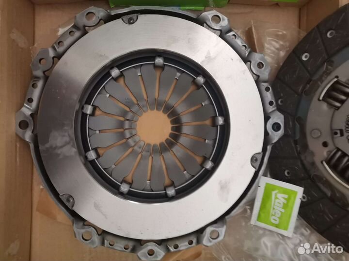 Комплект сцепления Valeo 826935