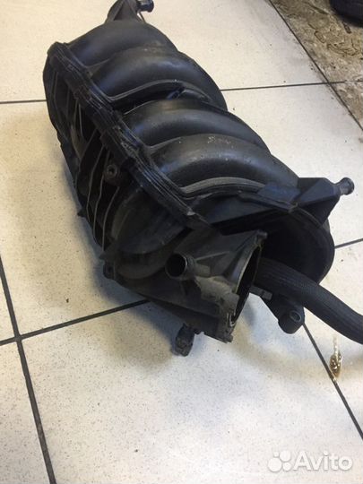 Коллектор впускной Peugeot 408 EP6