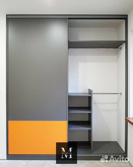 Шкаф с антресолью