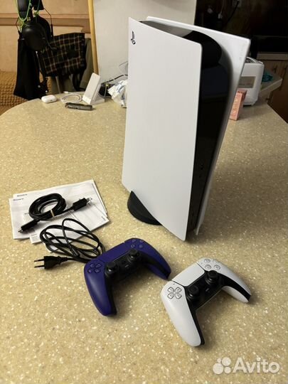 Sony playstation 5 ps5 с дисководом 2 джойстика