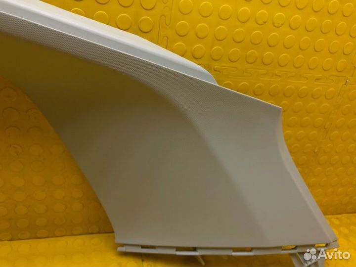 Обшивка стойки задняя левая Skoda Karoq djka 2021