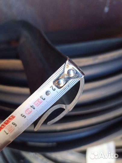 Уплотнитель