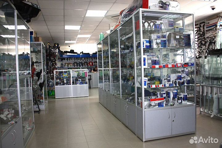 Витрина для запчастей