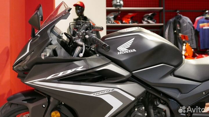 Honda CBR400R