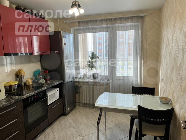 1-к. квартира, 43 м², 9/18 эт.