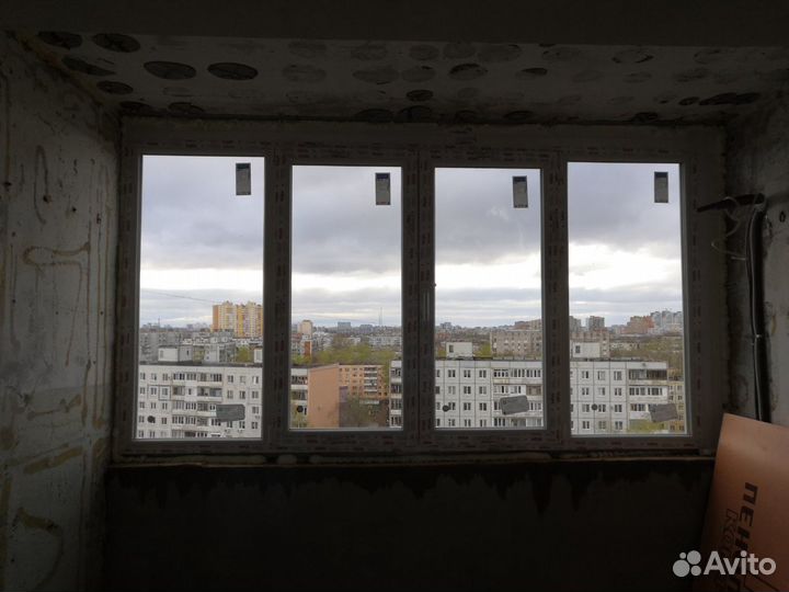 Продам оконный блок с балкона б/у