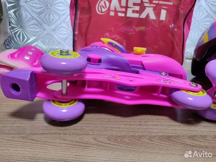 Раздвижные ролики для девочки + защита и рюкзак