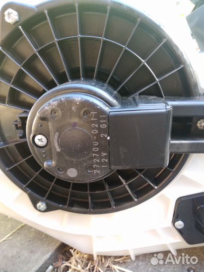 Вентилятор печки Subaru Legacy