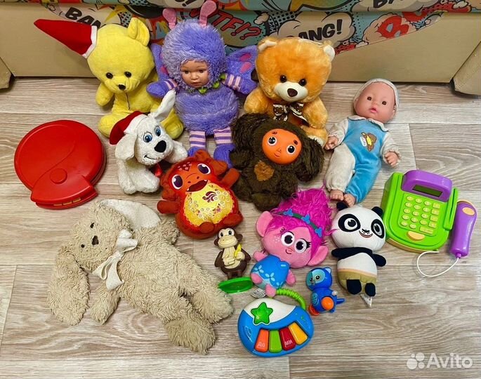 Игрушки пакетом (стол стул,развивающий коврик)