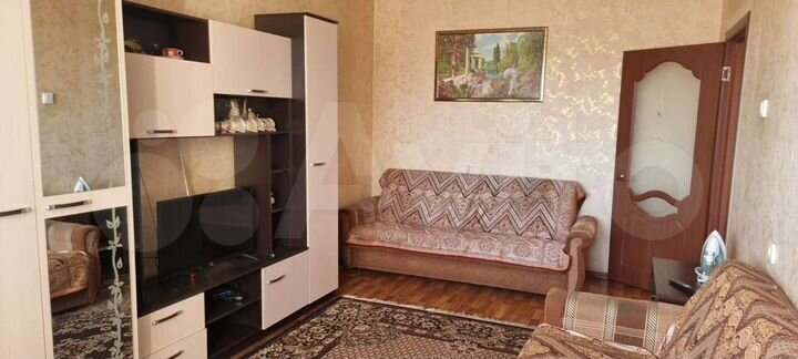 2-к. квартира, 50 м², 4/10 эт.