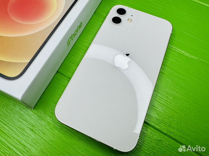 iPhone 12, 64 ГБ