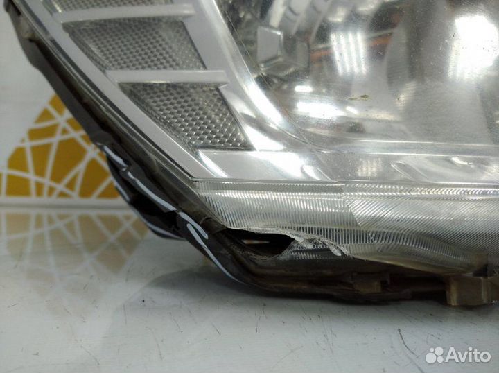 Фара галогеновая правая Dodge Journey 1 JC до