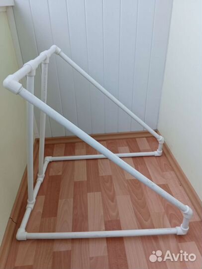 Опора для обучения катанию на коньках