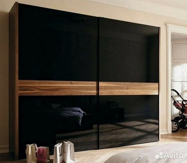 Черный шкаф купе