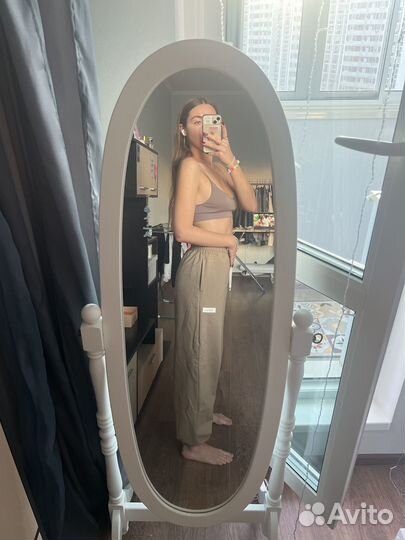 Спортивные штаны бежевые s