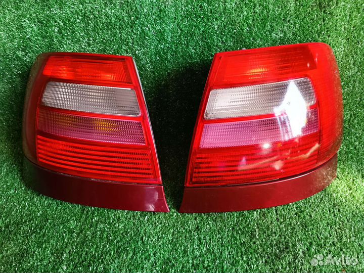 Фонари Ауди А4 Б5 До рестайлинг седан