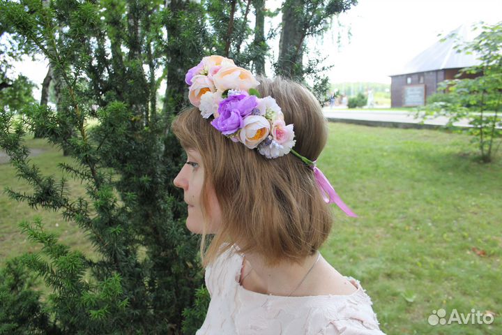 Венок на голову из цветов ручной работы