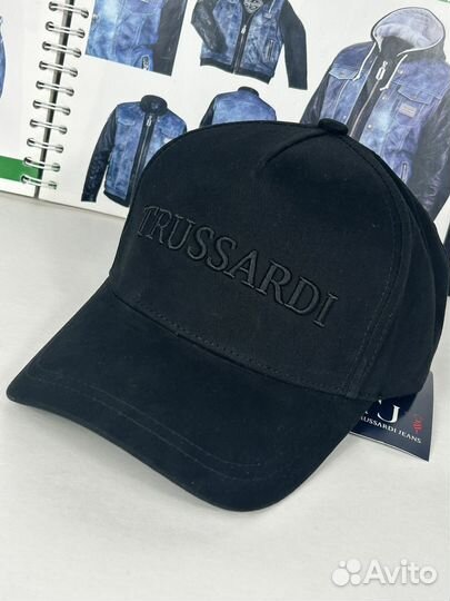 Кепка бейсболка trussardi