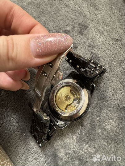 Наручные часы tamer