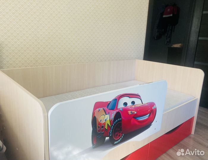 Детская кровать от 3 лет с матрасом бу