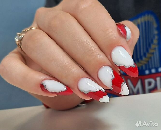 Сертифицированный мастер маникюра, педикюра