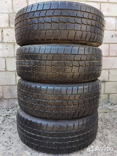 Dunlop Winter Maxx WM02 205/50 R17 98H