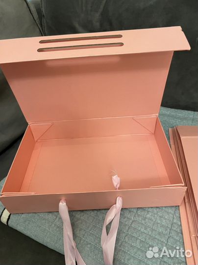 Коробки подарочные