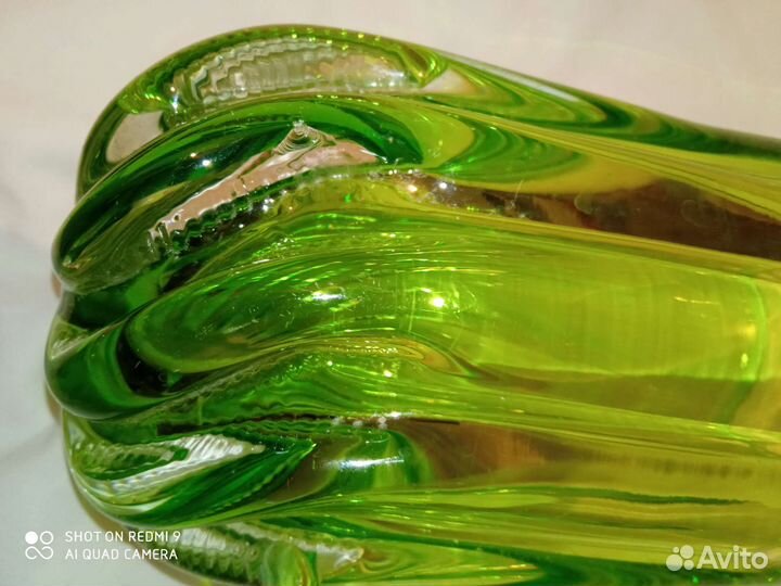 Вазы чешское и др. стекло бу