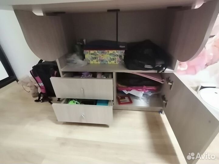 Компьютерный стол