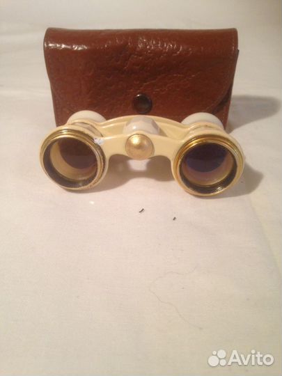 Бинокль театральный