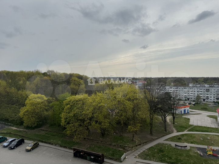 4-к. квартира, 107,8 м², 8/9 эт.