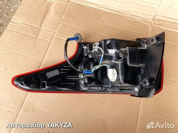 Левый правый фонарь Митсубиси Аутлендер 3 рест