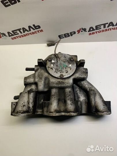 Коллектор впускной Volkswagen Vento седан 1.8 AAM