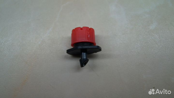 Поливная капельница регулируемая 0-70 л/ч