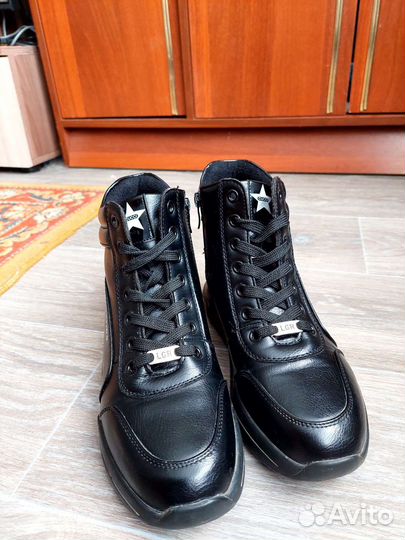 Ботинки демисезонные