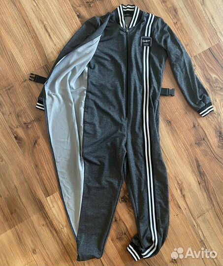 Комбинезон женский