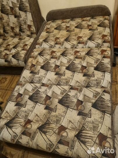 Диван кровать бу, аккордион (спал.место 1*1,9м)