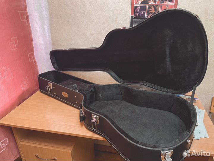 Кейс для классической гитары
