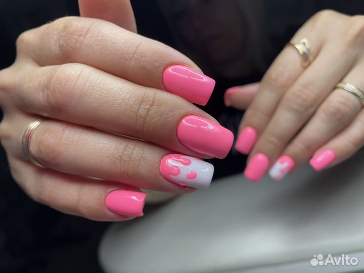 Маникюр, педикюр