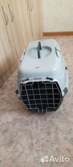 Переноска для кошек пластиковая