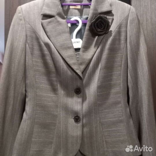 Брючный костюм женский 42 44