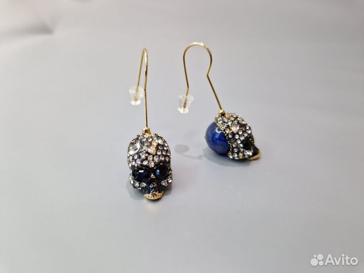 Серьги в стиле alexander mcqueen