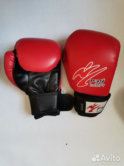 Детские перчатки,шлем,защита для единоборств