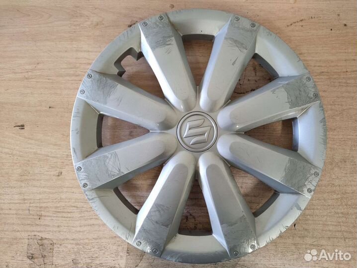 Колпаки колесные декоративные Suzuki SX4