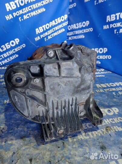 Задний редуктор Bmw E65 седан N62B36 2003