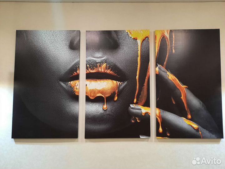 Настенное панно