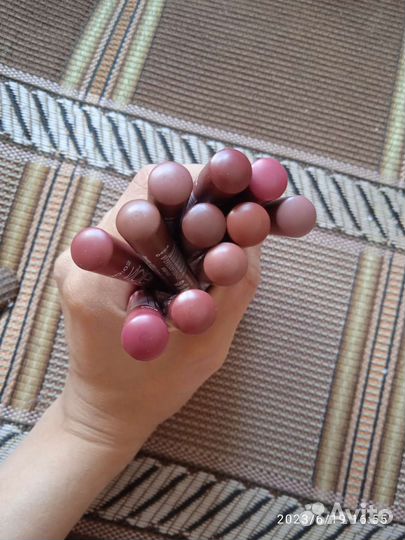 Карандаши для губ/бровей