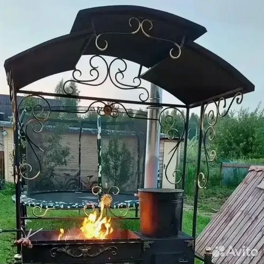 Беседка с мангалом