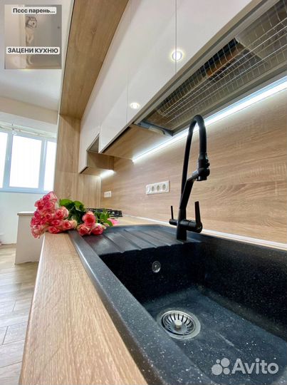 Кухонный гарнитур угловой