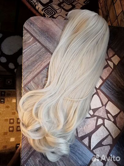Парик блонд. Новый